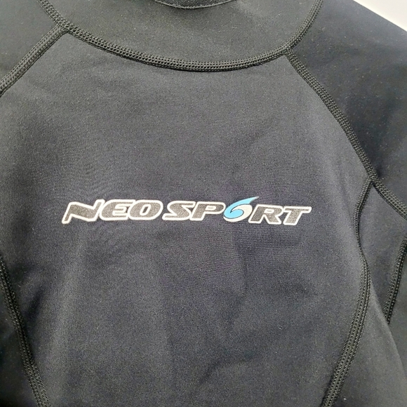 NEOSPORT XSpan 1.5 MM  Youth’s Long Sleeve Top Diving Color Black Size 10  armp - Picture 4 of 8